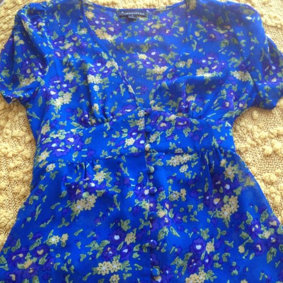 Sheer top - Picture 2 of 3