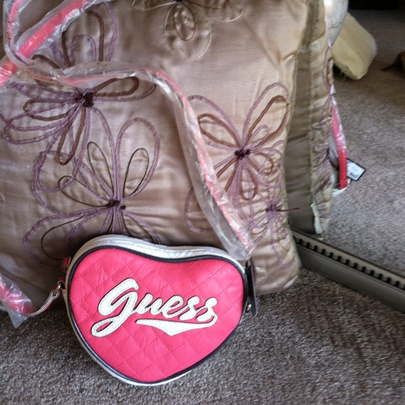 Small Guess bag