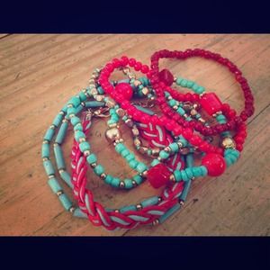 8 stretchy bracelets! Orange turquoise & gold