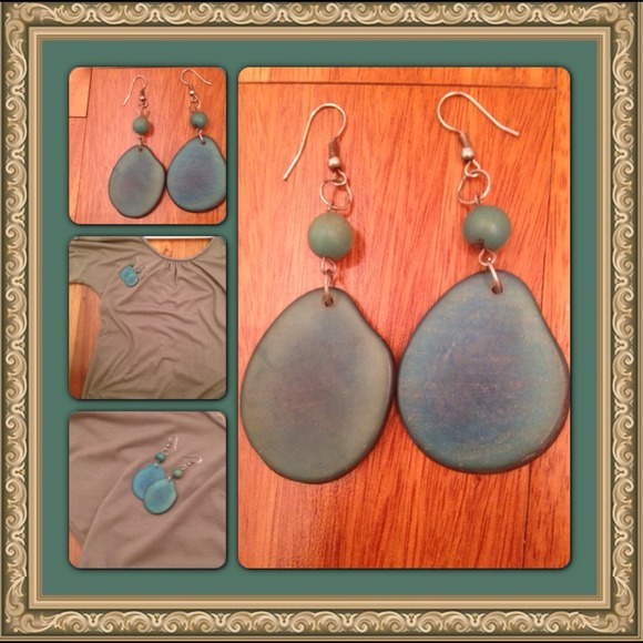 Host pick 11/9 Beautiful handmade earrings