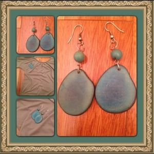 Host pick 11/9 Beautiful handmade earrings