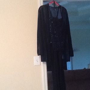 Onyx Nite Formalwear By Wendye Chaitin