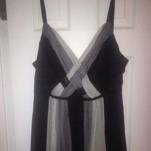 ☀Summer Sale☀Fantastic date or evening dress.