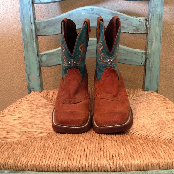 ❌Bundled for cbouse97. Justin Gypsy cowgirl boots! - Picture 4 of 4