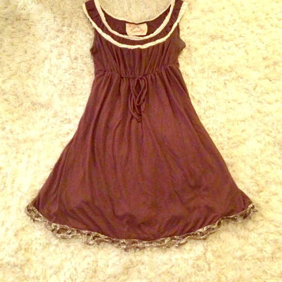 Brown cotton dress. Size M. Bundled w/baby phat.