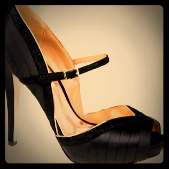 Badgley Mischka Pumps