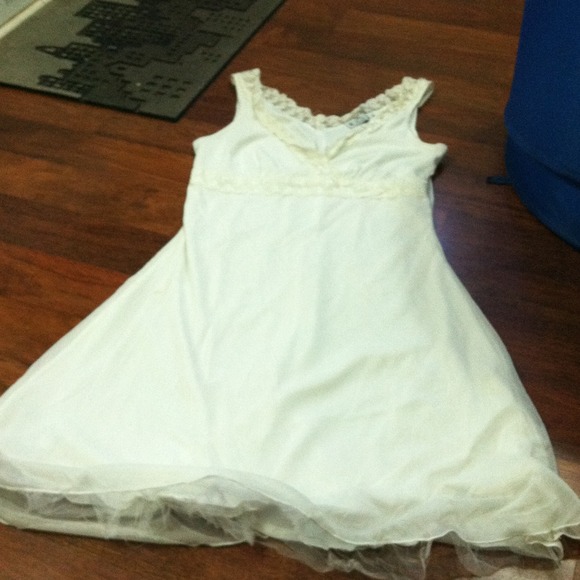 ↘REDUCED↙White dress