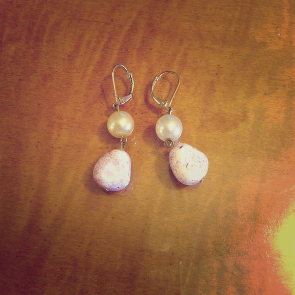 Gorgeous fashion earrings