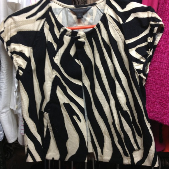 Short sleeve jacket