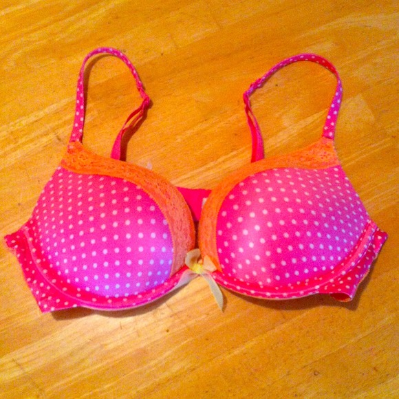 CUTE! 34C Aerie Emma pink polka dots. Worn twice.