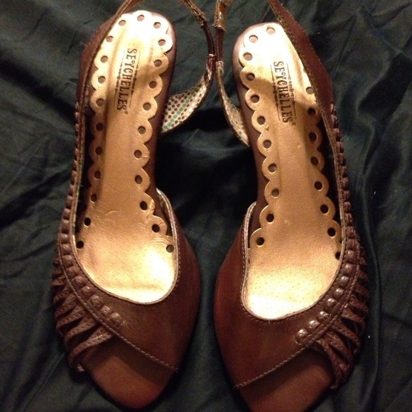 Seychelles open toed sandals