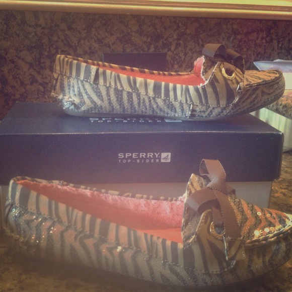 New skipper sperry's