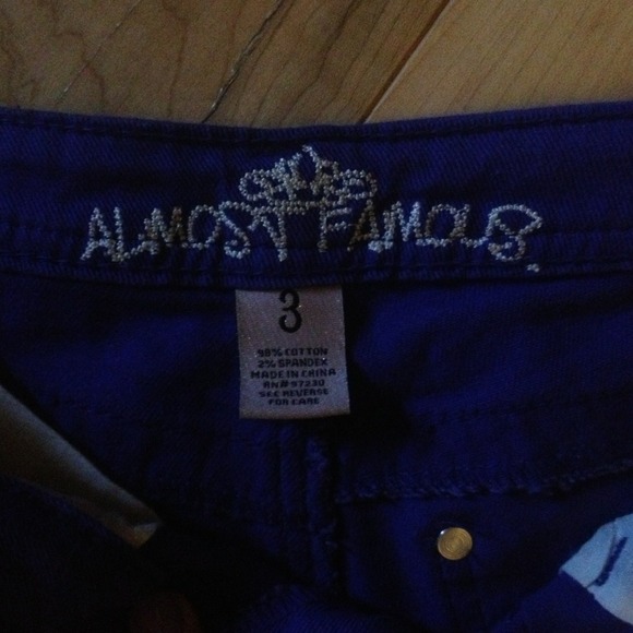 Size 3 Purple Skinnies - Picture 3 of 3