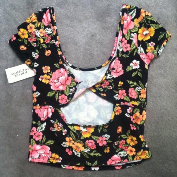 ✨ SOLD ✨ - Picture 2 of 3