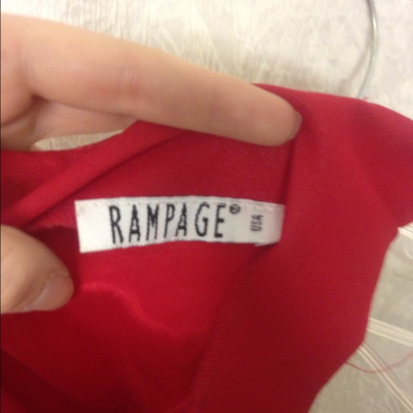 Rampage little red cocktail dress - Picture 3 of 3