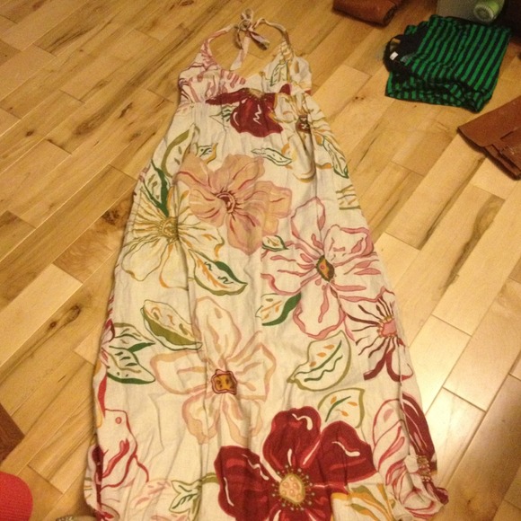 Medium floral maxi - Picture 2 of 3