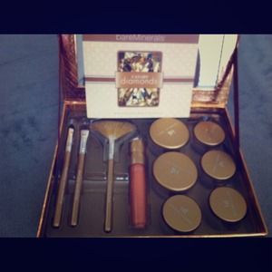 Bare minerals diamond edition!🎀REDUCED🎀