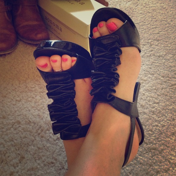SOLD Anne Michelle Black Heels