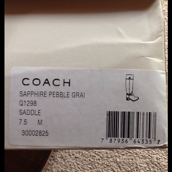 {{{{SOLD}}}}}COACH SAPPHIRE BOOTS. - Picture 3 of 4