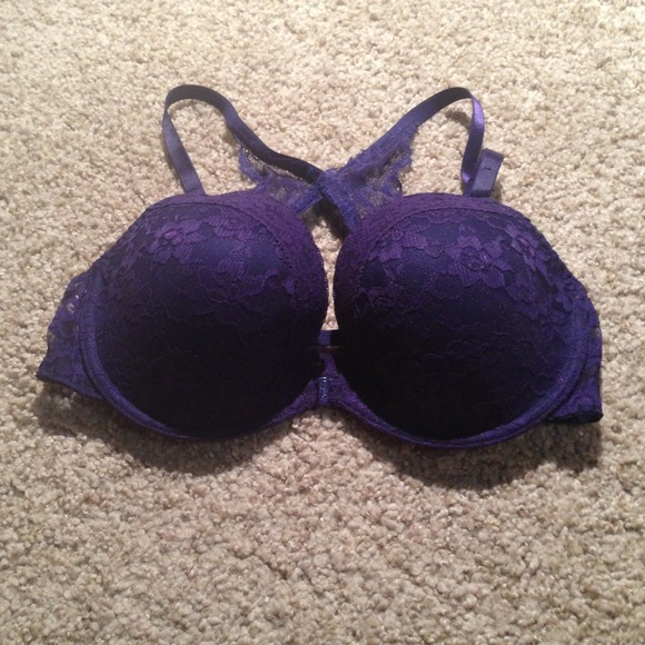 SOLD Blue lace front enclosure bra