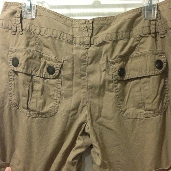 ‼️BUNDLED‼️Mossimo Cargo Shorts - Picture 3 of 3