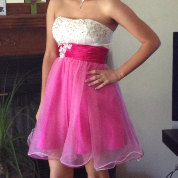 Dresses & Skirts - Prom dress