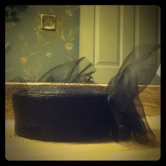 Black hat