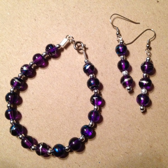 Purple and blue painted beaded set