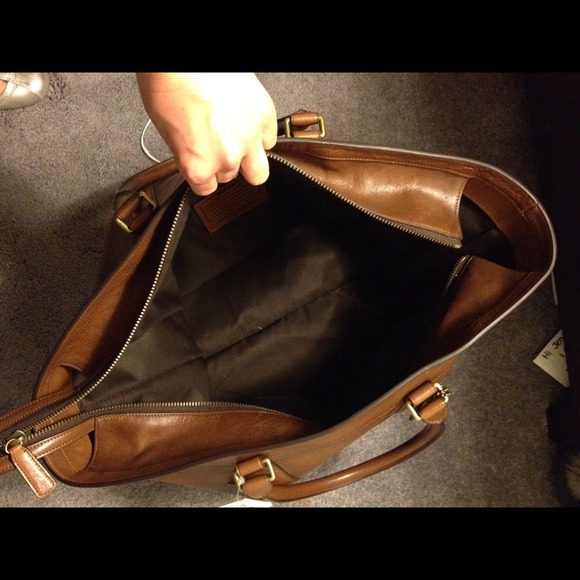 💯% Authentic Coach Bleecker Legacy Weekend Bag - Picture 3 of 4