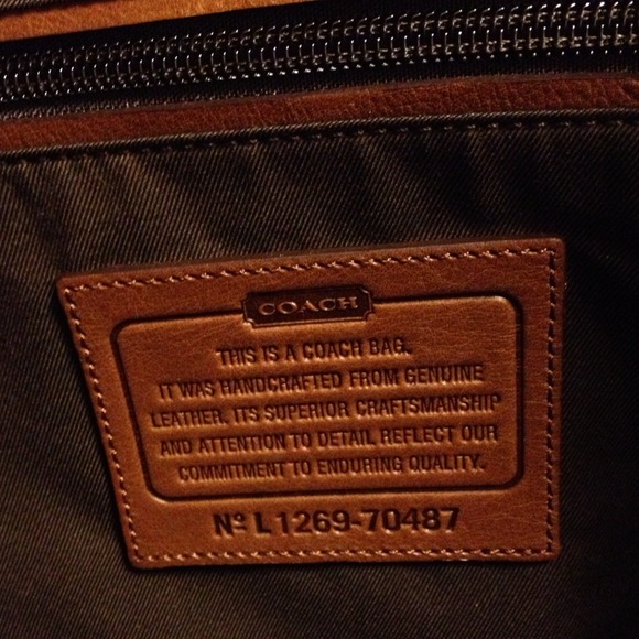 💯% Authentic Coach Bleecker Legacy Weekend Bag - Picture 4 of 4