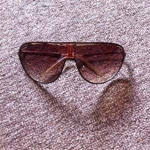 ❌SOLD❌Diesel sunnies