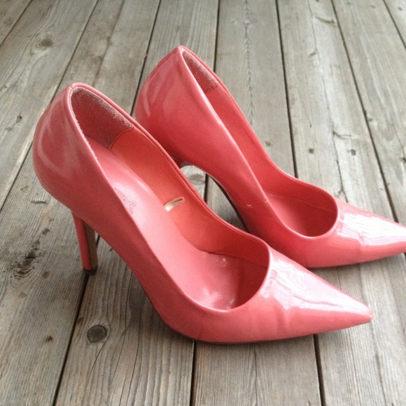 Pink heels
