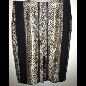 Snake skin print pencil skirt