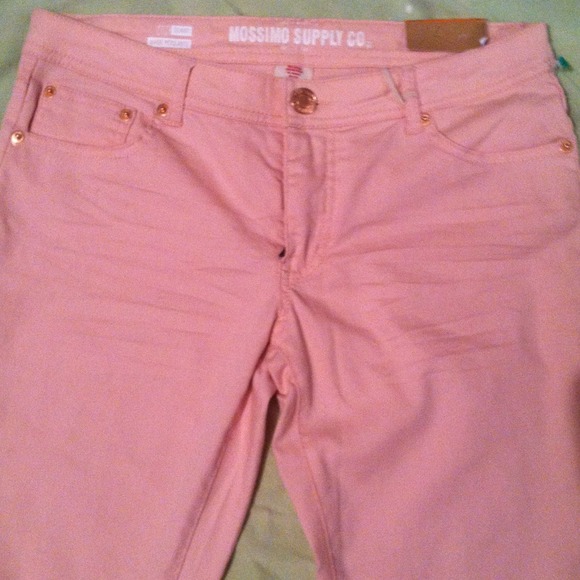 Sold..πππHost Pickπππ NWT Pastel pink - Picture 2 of 4