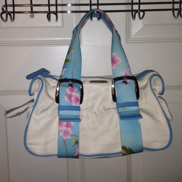 BCBG Paris purse
