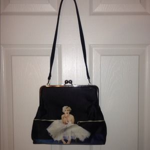 Marilyn Monroe pocketbook