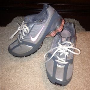 Nike running shoes *price reduced*