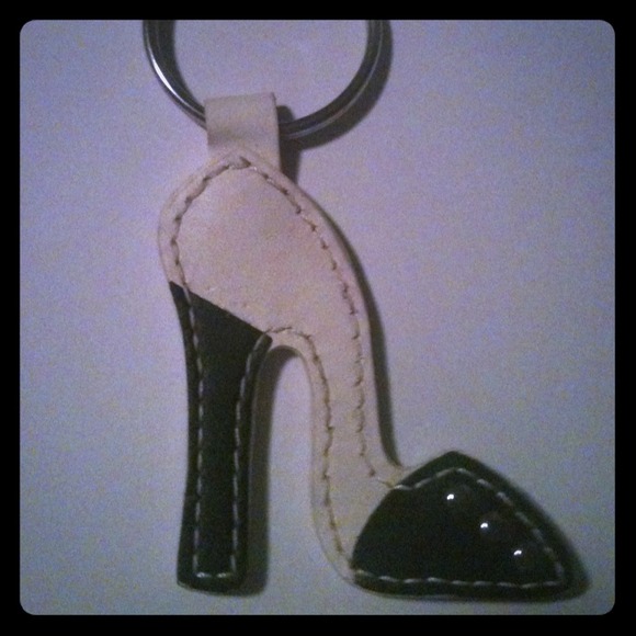 Accessories - Leather shoe key ring