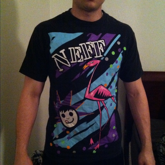 Mens neff shirt⭕️⭕️hold⭕️⭕️