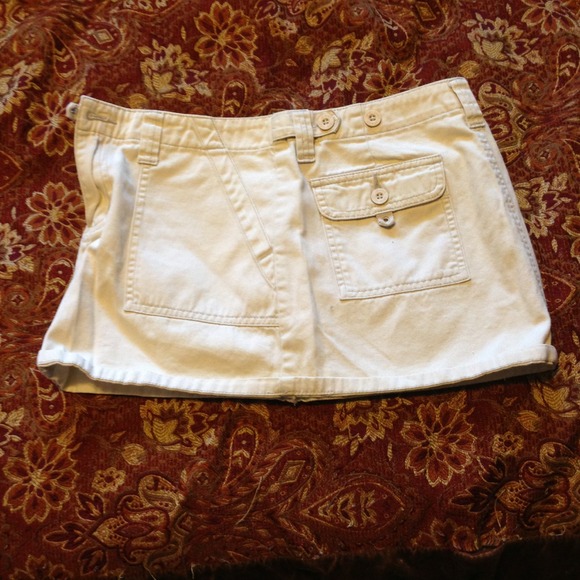 Khaki mini skirt - Picture 3 of 4