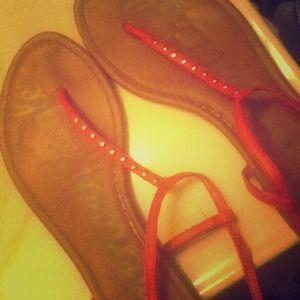 American Eagle Sandals