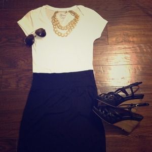 Lush black stretchy mini skirt