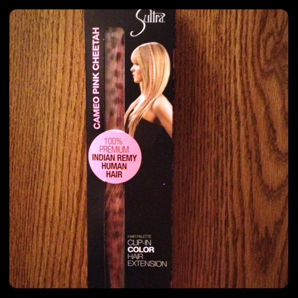 Sultra Cameo Pink Cheetah Clip-In Hair Extension
