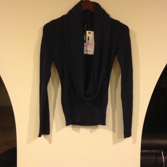 100% cashmere acrylic cowl neck style sweater