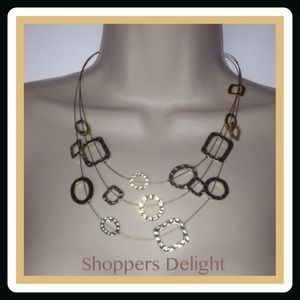 🎀💞Gold Multi Layered Necklace& Ear Ring Set🎀💞