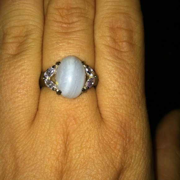 Gorgeous purple ring