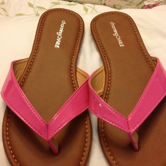💥💥SOLD IN BUNDLE🌟🌟Sandals
