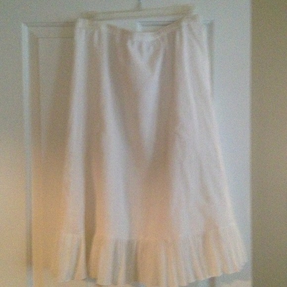 Pretty Spring/Summer White Skirt