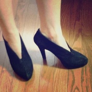 Michael Kors black suede booties 7.5