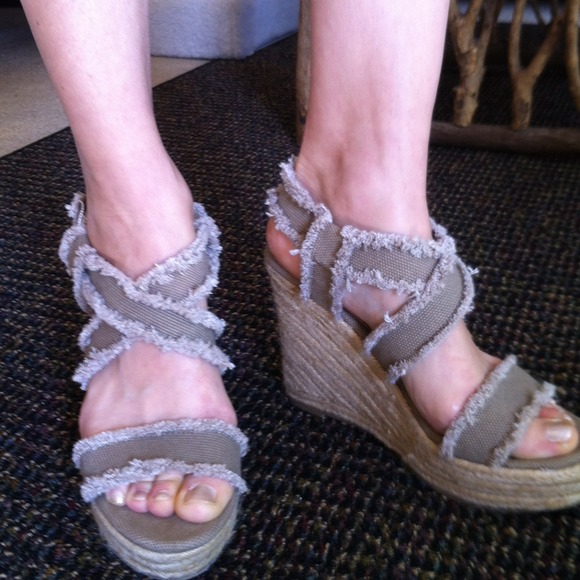 Espadrille wedges